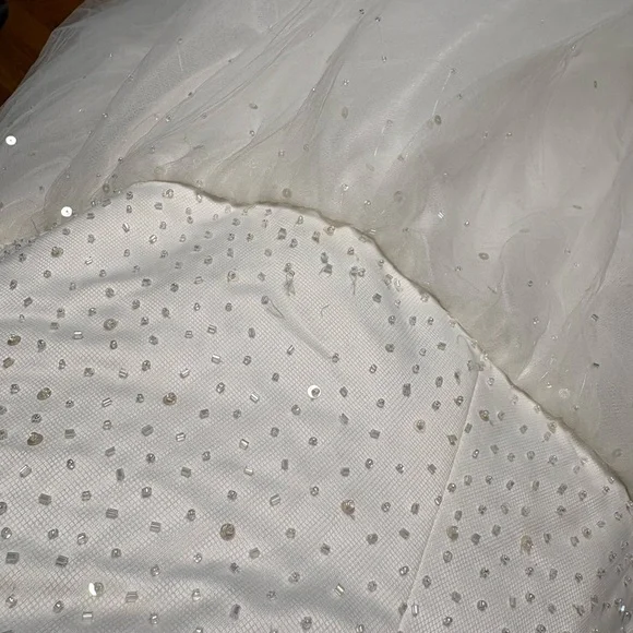 Vintage Mori Lee Wedding Gown — dreamy, romantic, and timeless. - Picture 4 of 5